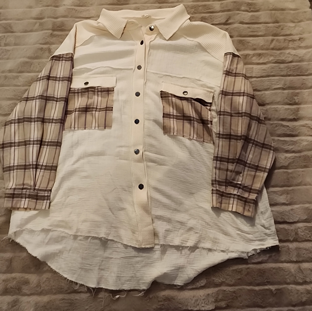 2x POL Shirt Off White with Brown Flannel